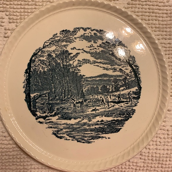 Royal China Co. Pastoral plate.Excellent condition - Picture 1 of 8